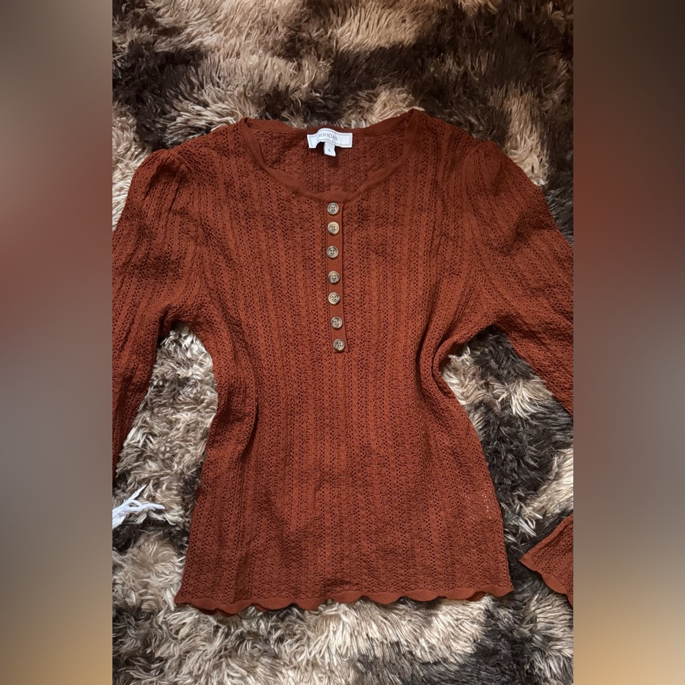 RIHOAS Rust Button-Up Knit Top